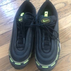 Nike Air Max Undefeated